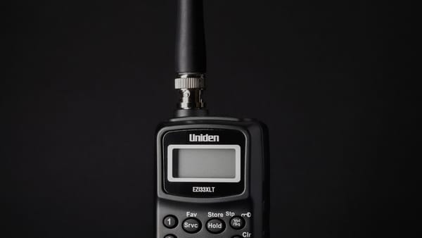 Funkgeräte für den Notfall: PMR446, CB, Freenet und Amateurfunk im Vergleich
